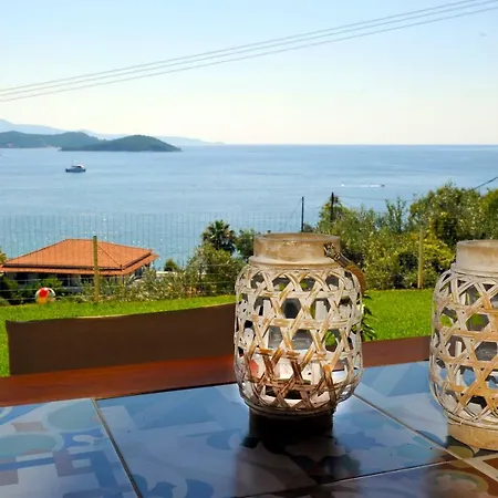 Poseidon M Ammos مدينة سكياثوس