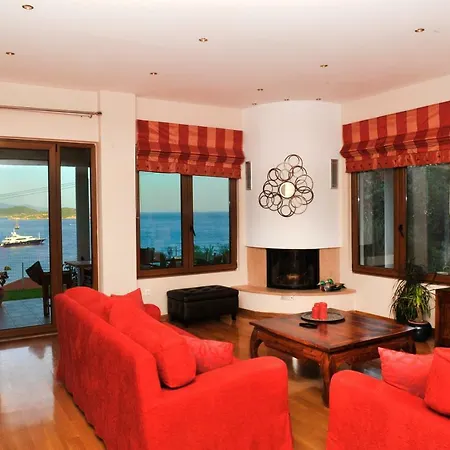 Poseidon M Ammos Skiathos Town