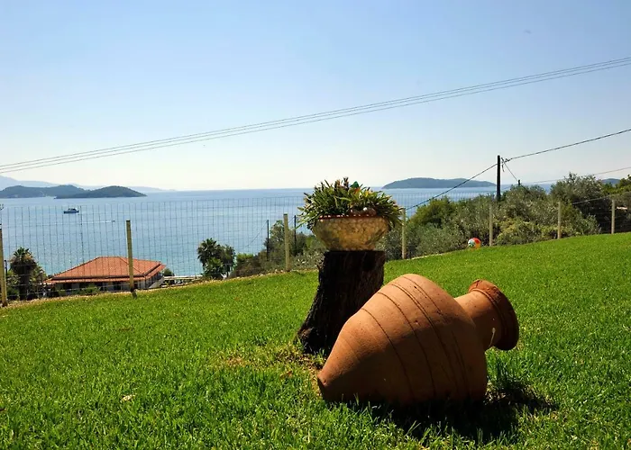 Poseidon M Ammos Skiathos Town