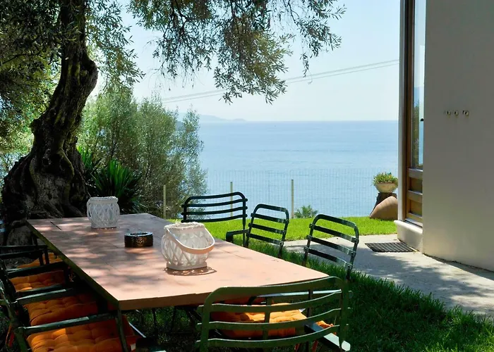 Poseidon M Ammos Skiathos Town